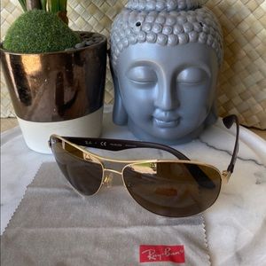 Ray-Ban Preloved Unisex Polarized Sunglasses